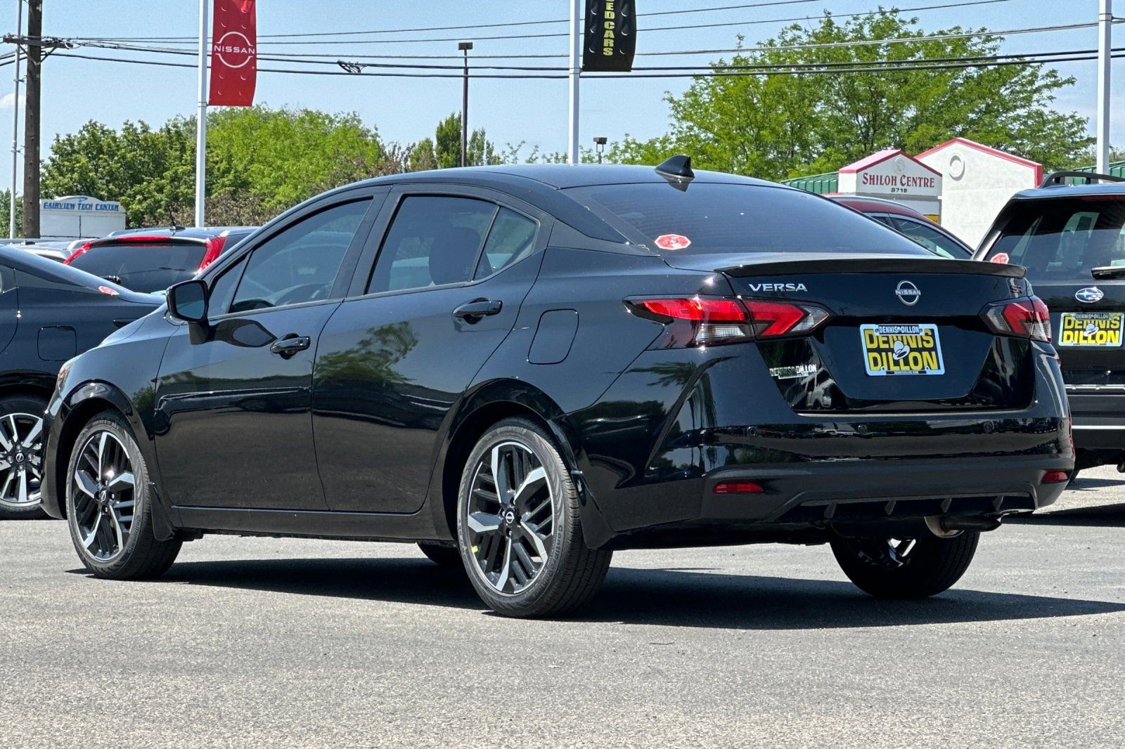 Used 2025 Nissan Versa SR w/ Trunk Package image 6