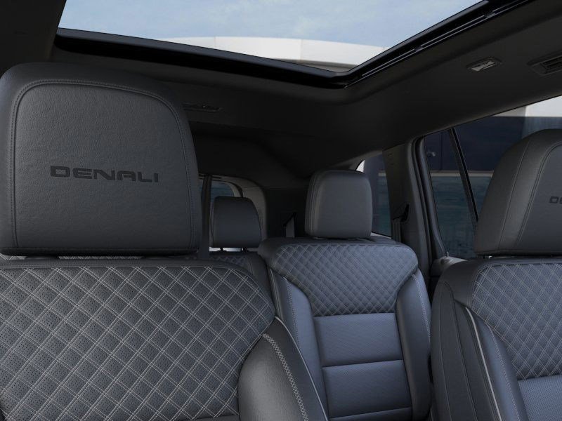New 2026 GMC Acadia Denali w/ Super Cruise Package image 25