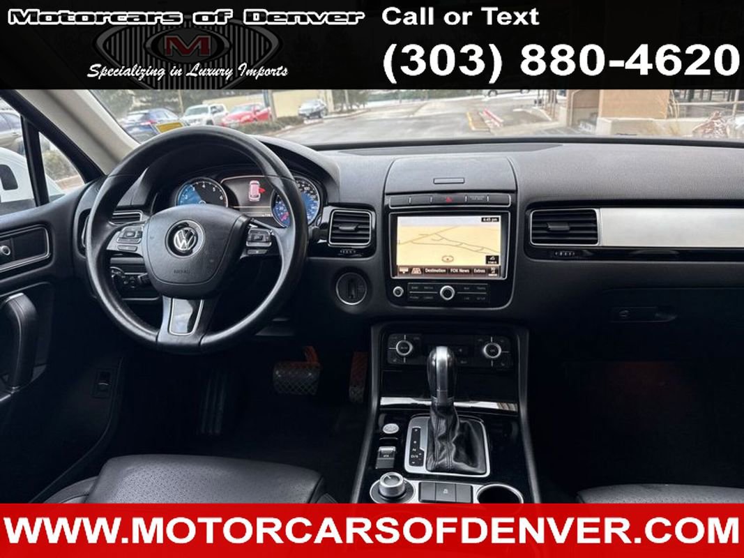 Used 2015 Volkswagen Touareg Sport AWD/4WD image 8