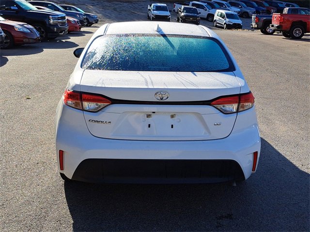 Used 2024 Toyota Corolla LE image 4