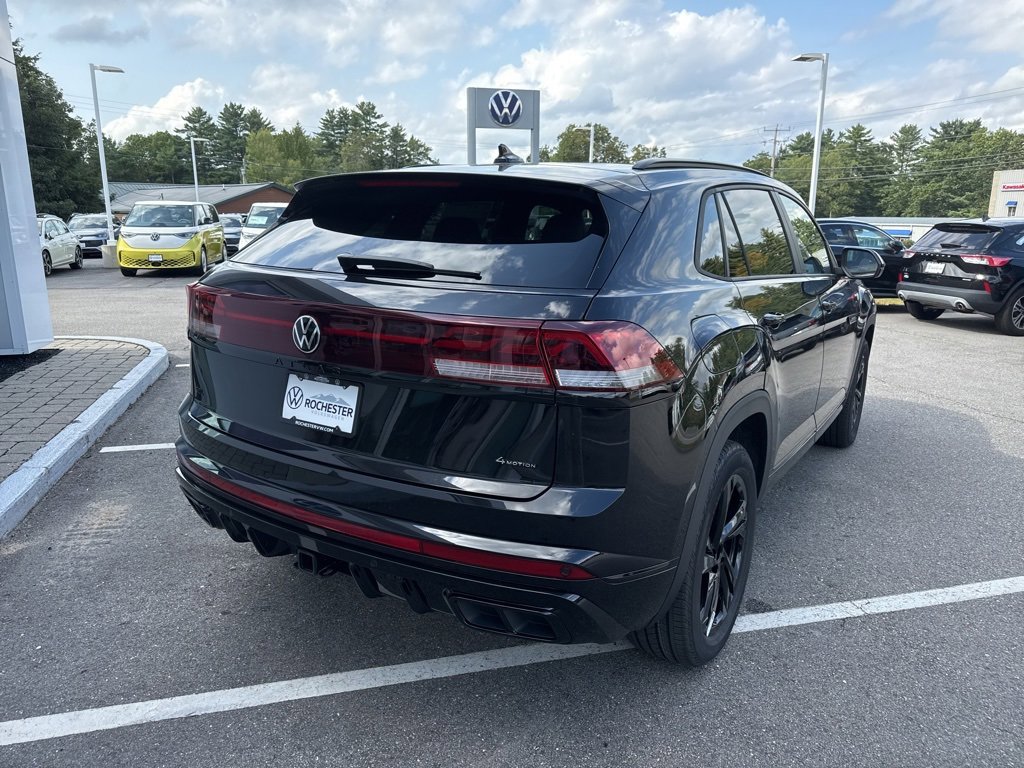 New 2026 Volkswagen Atlas Cross Sport SEL R-Line image 9
