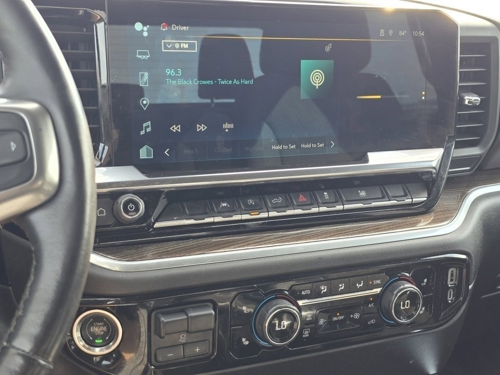 Used 2022 Chevrolet Silverado 1500 LT image 25