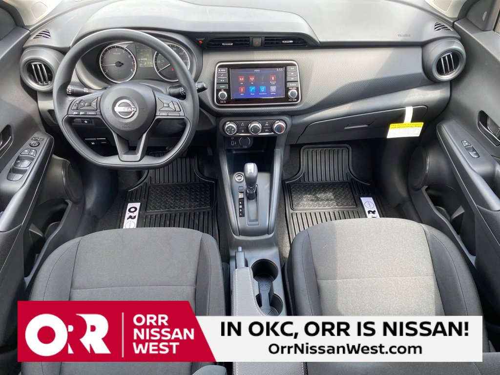 New 2025 Nissan Kicks Play S image 17