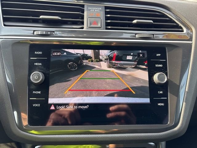 Used 2024 Volkswagen Tiguan SE image 15