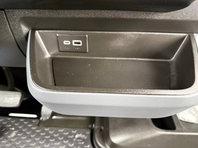 Used 2024 Chevrolet Brightdrop 600 w/ Battery Pack, Max Range AWD/4WD image 23