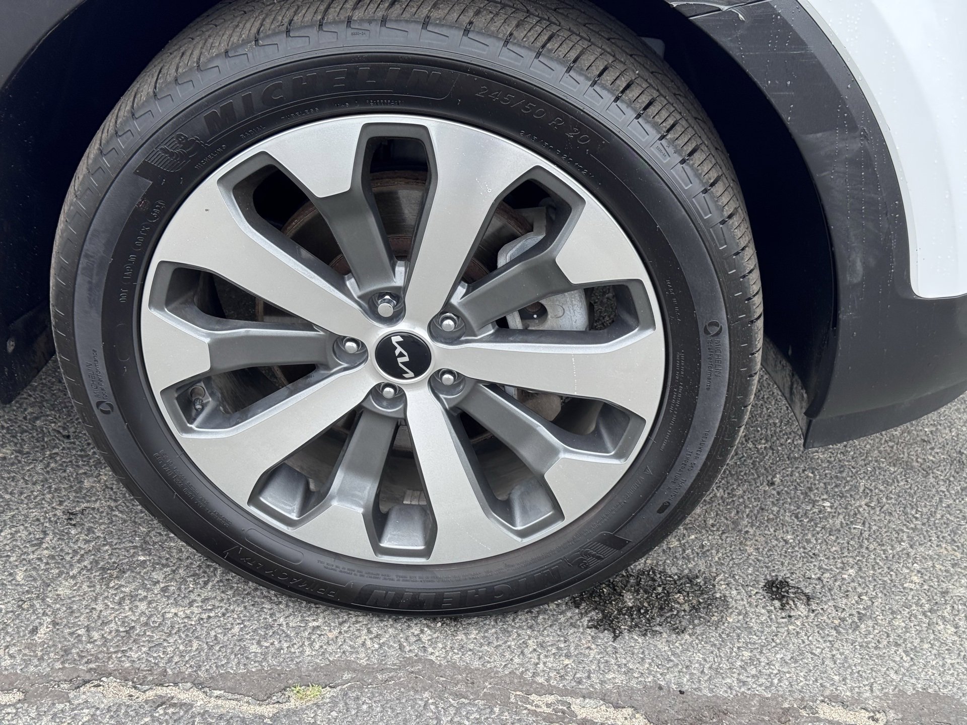 Used 2022 Kia Telluride SX image 9