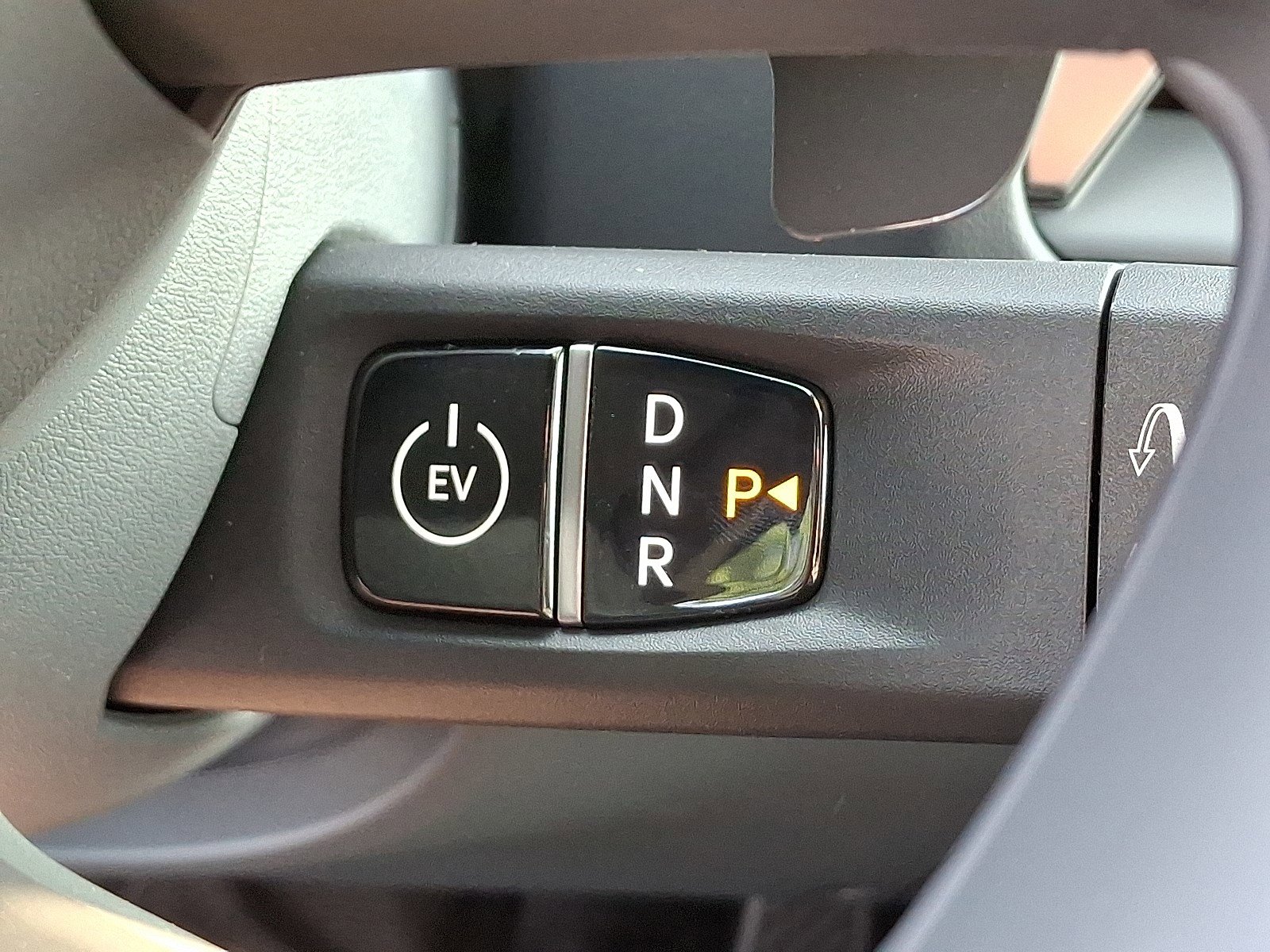 New 2026 Kia EV9 Wind image 8