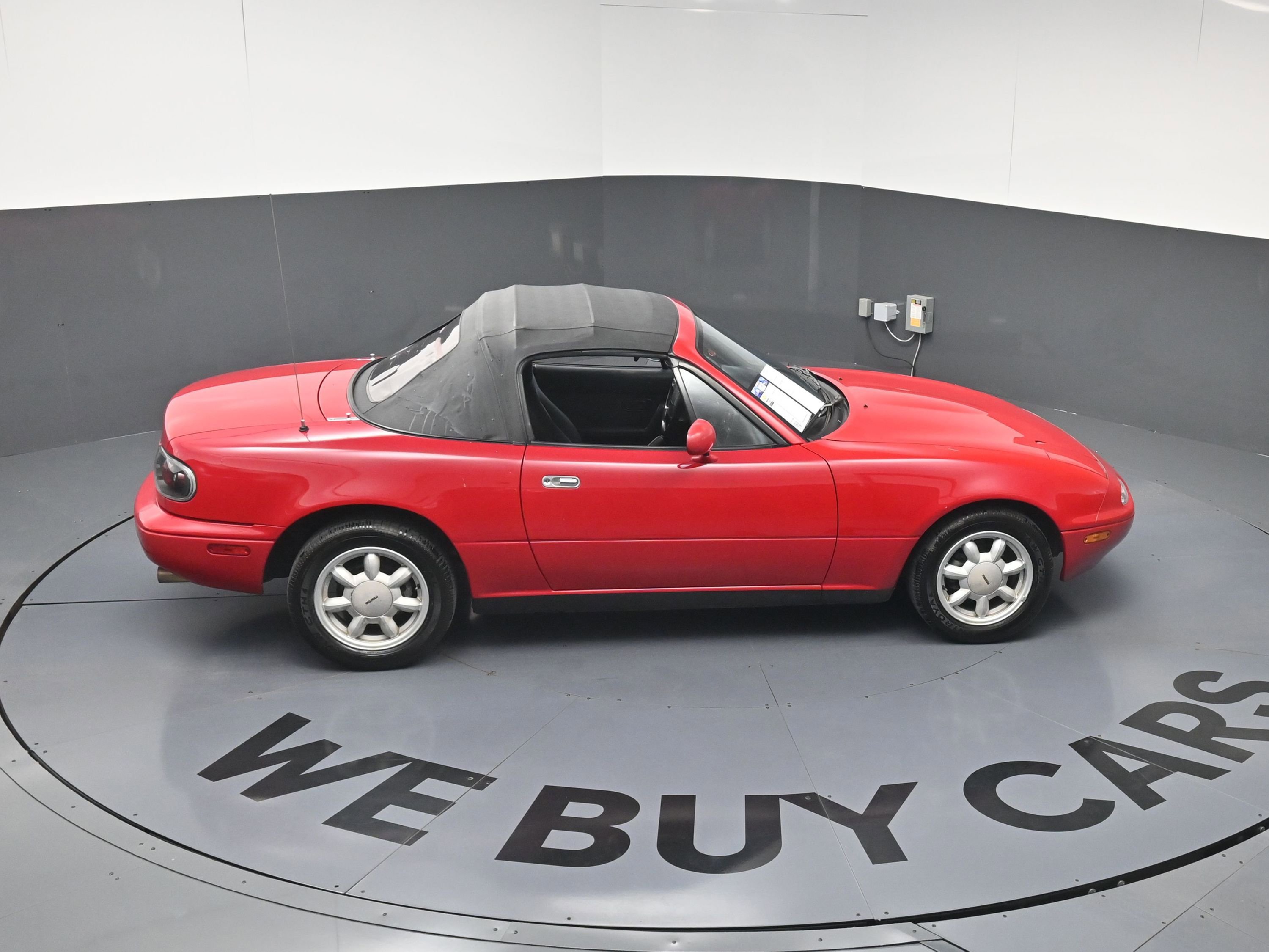 Used 1990 MAZDA MX-5 Miata RWD image 32