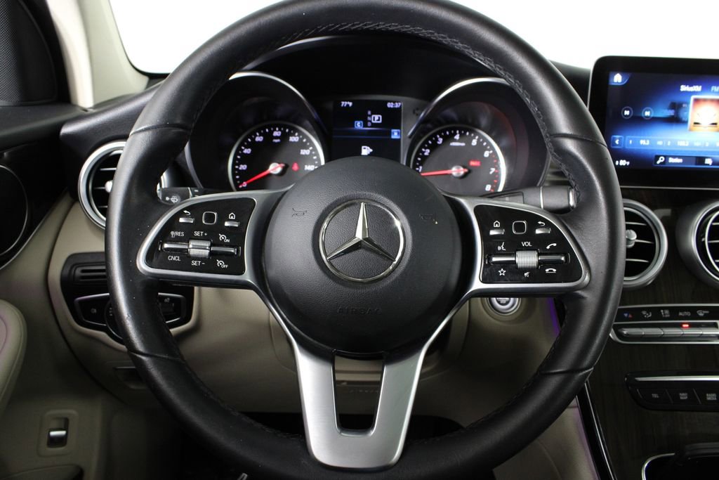 Used 2022 Mercedes-Benz GLC 300 GLC 300 image 25