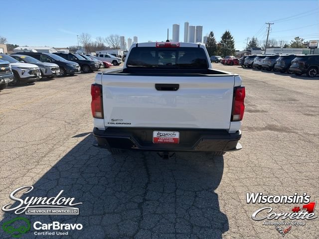 Used 2025 Chevrolet Colorado Z71 w/ Technology Package AWD/4WD image 5