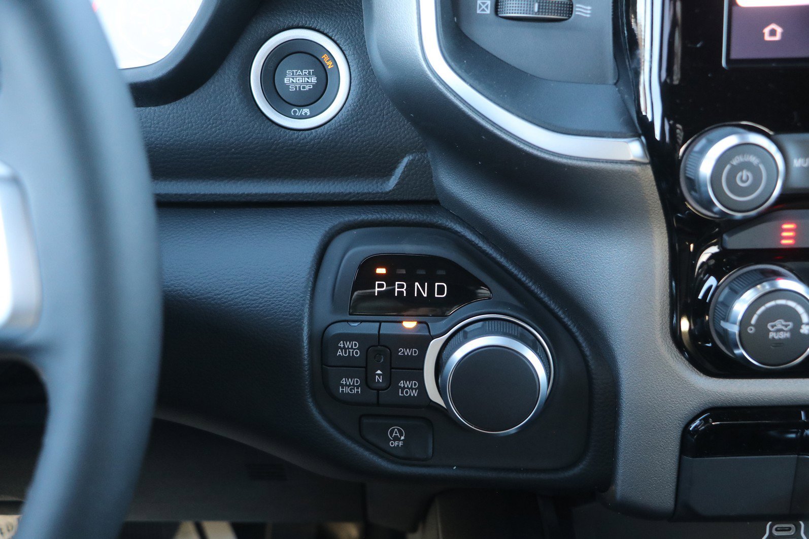 New 2026 RAM 1500 Big Horn AWD/4WD image 23