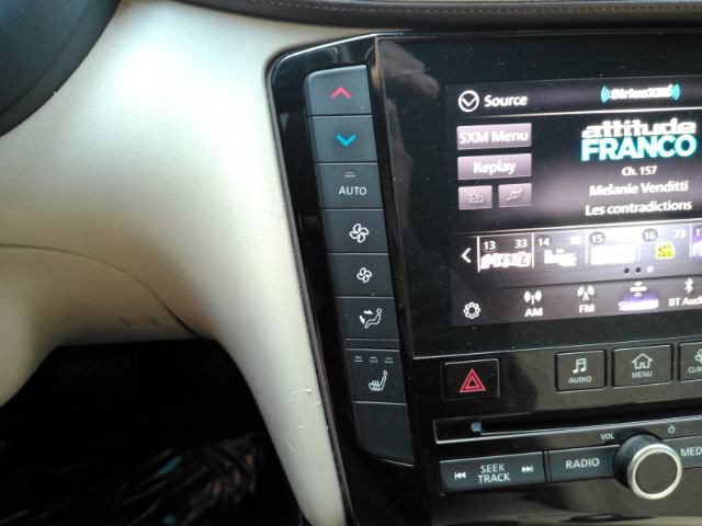 Used 2020 INFINITI QX50 Luxe w/ Navigation Package FWD image 43