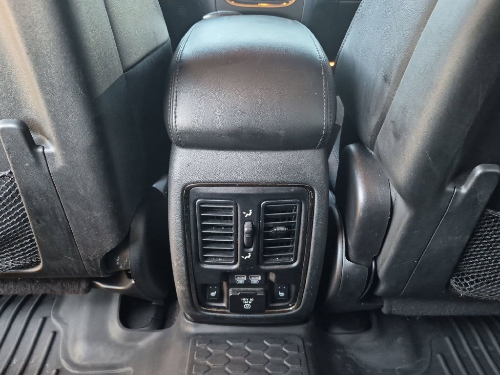 Used 2018 Dodge Durango GT RWD image 36