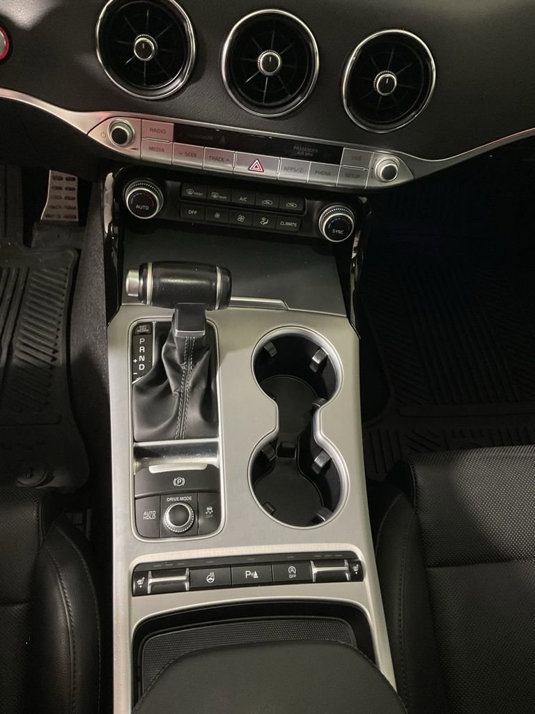 Used 2019 Kia Stinger GT image 26