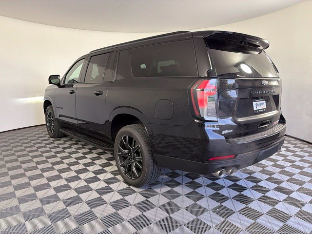 New 2027 Chevrolet Suburban RST w/ Advanced Technology Package AWD/4WD image 9