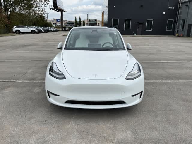 Used 2021 Tesla Model Y Long Range AWD/4WD image 3