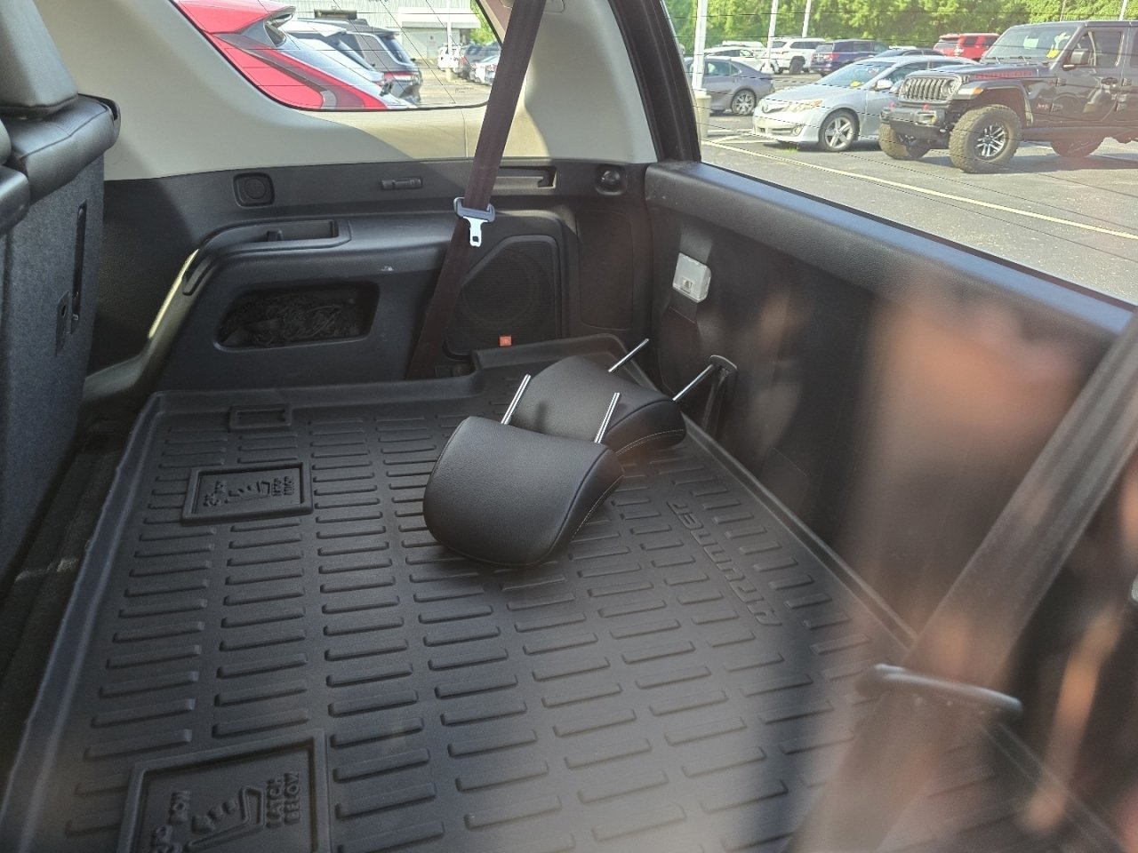 Used 2019 Toyota 4Runner Limited AWD/4WD image 21