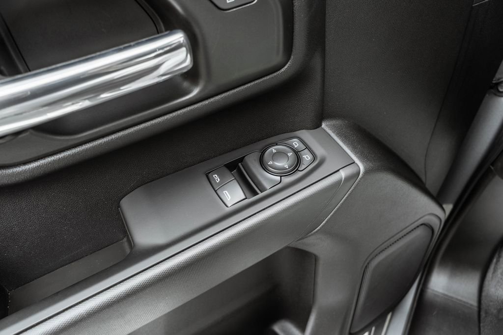 Used 2025 Chevrolet Silverado 1500 W/T RWD image 13