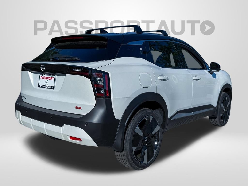 New 2026 Nissan Kicks SR w/ Cold Weather Package FWD image 5