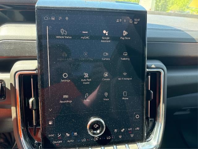 New 2026 GMC Yukon Denali w/ Advanced Technology Package AWD/4WD image 22