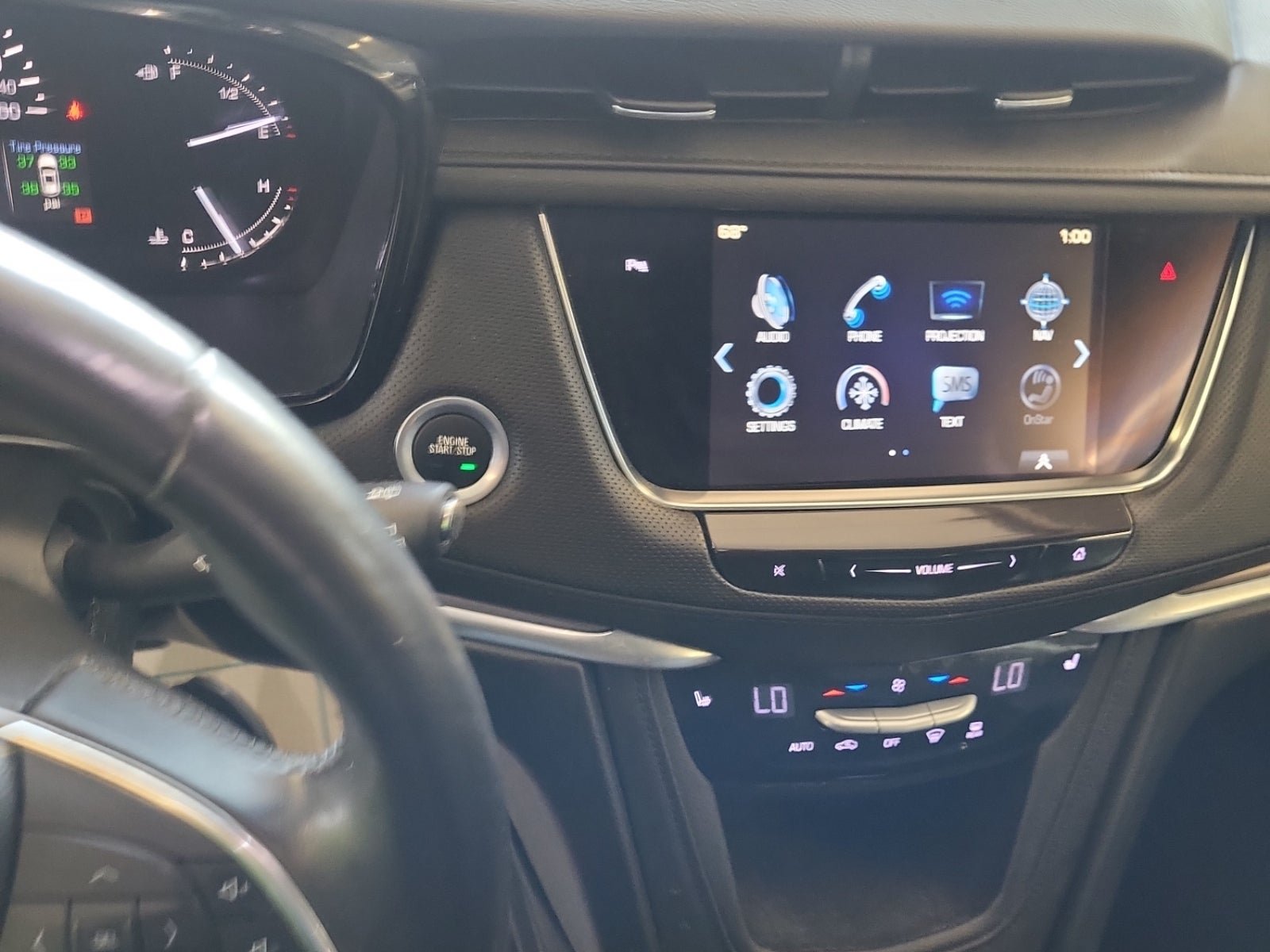 Used 2017 Cadillac XT5 Luxury FWD image 9