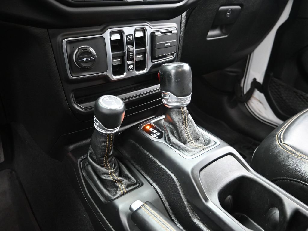 Used 2021 Jeep Gladiator Overland image 15