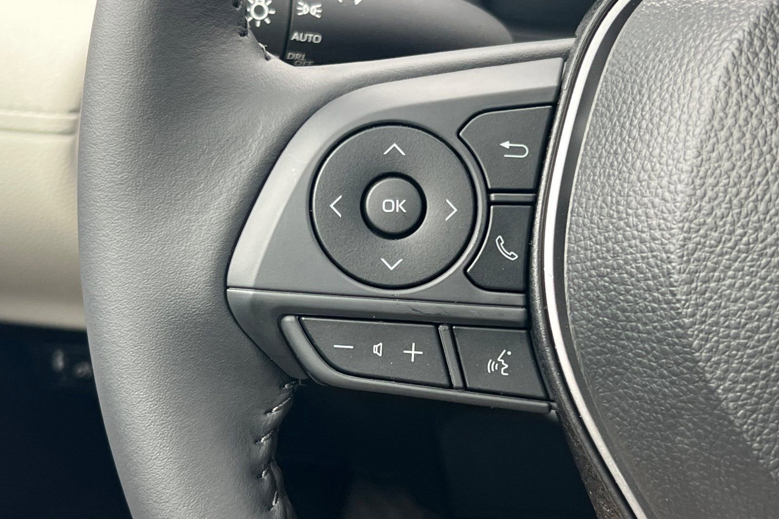 New 2026 Toyota Corolla Cross LE image 27