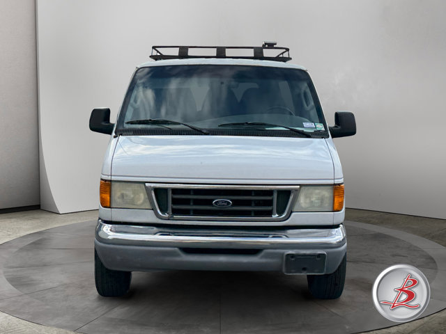 Used 2007 Ford E-350 and Econoline 350 Extended Wagon Super Duty image 2