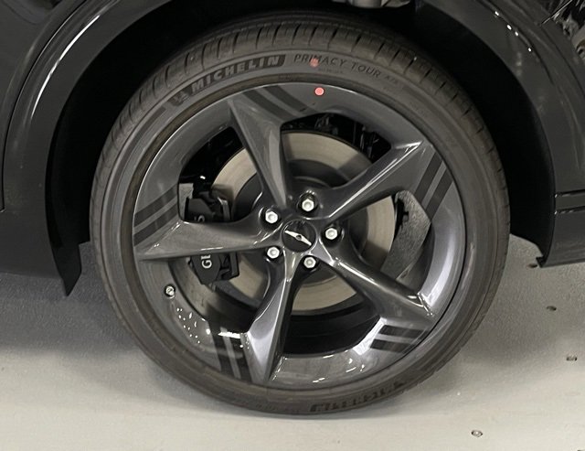 New 2026 Genesis GV70 3.5T Sport Prestige image 8