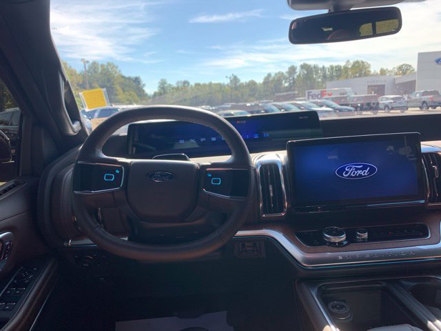 Used 2026 Ford Expedition Max King Ranch AWD/4WD image 10