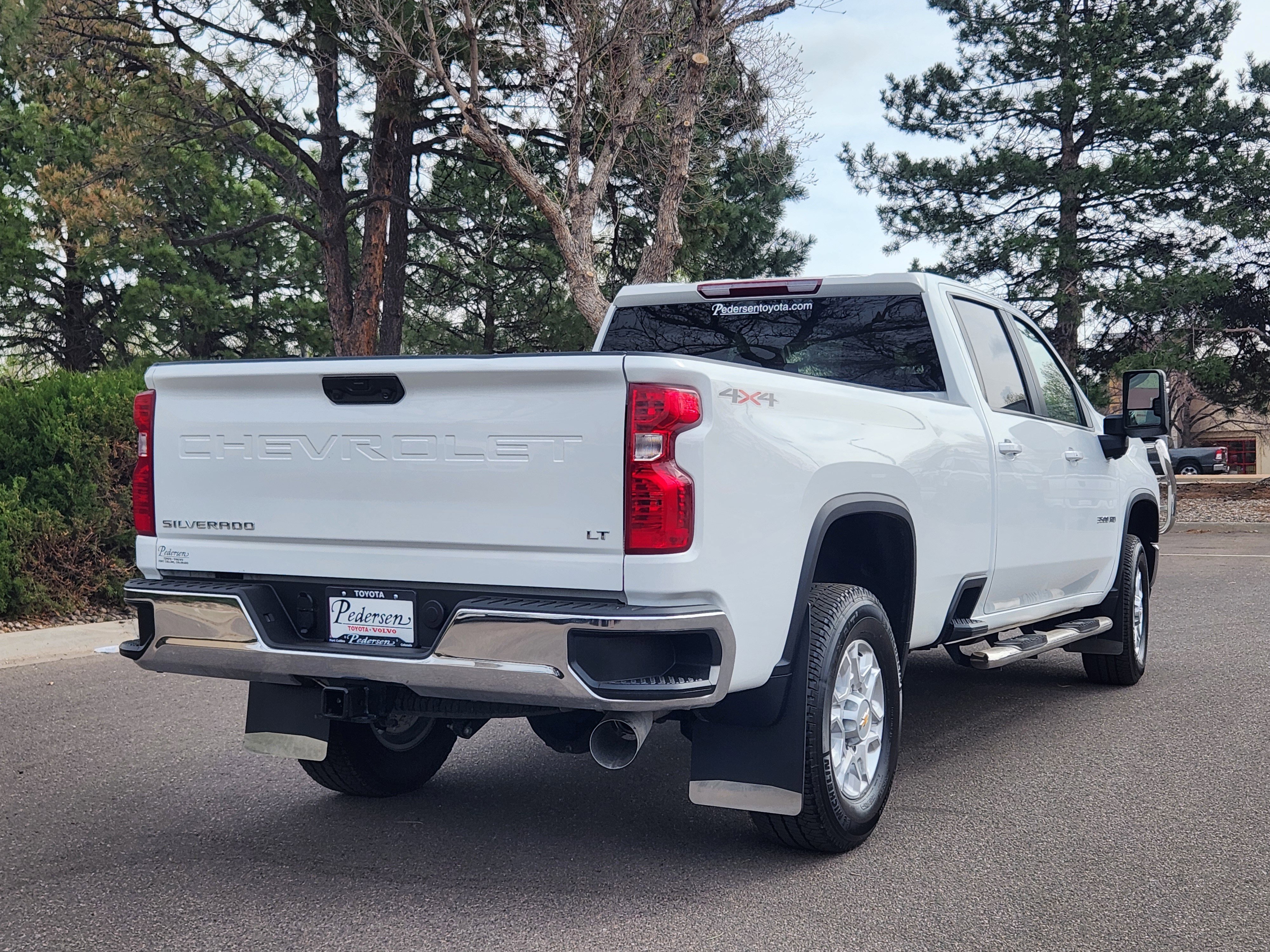 Used 2022 Chevrolet Silverado 3500 LT w/ Convenience Package image 7
