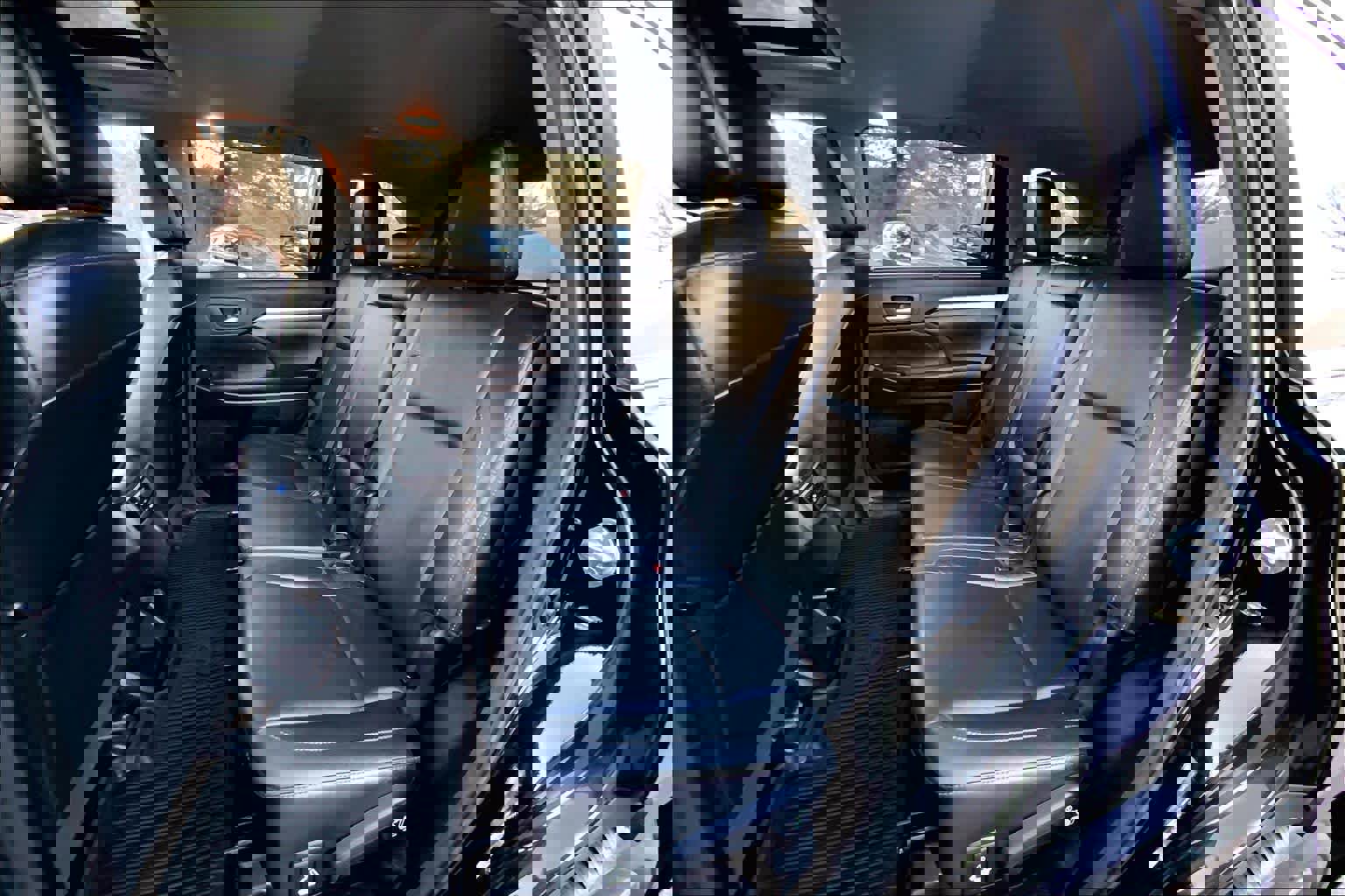 Used 2018 Toyota Highlander XLE image 20