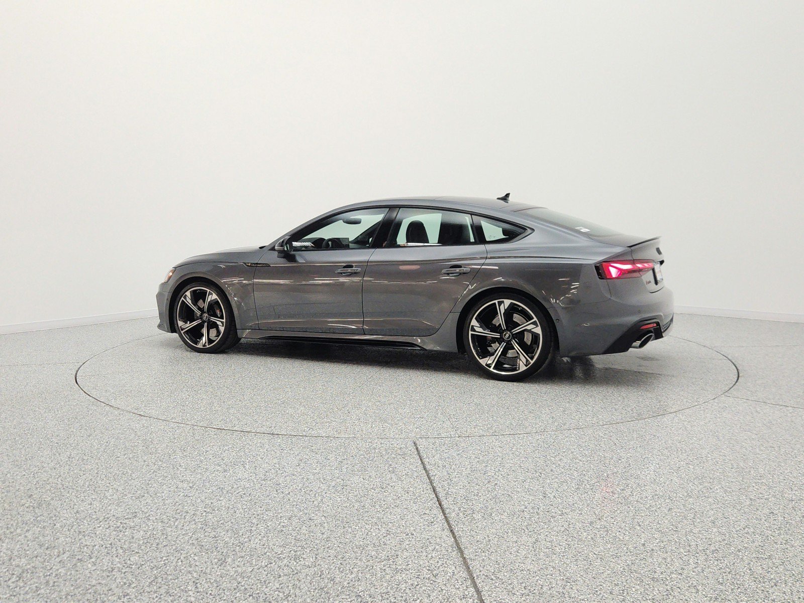 Used 2024 Audi RS 5 Sportback w/ Black Optic Package AWD/4WD image 8