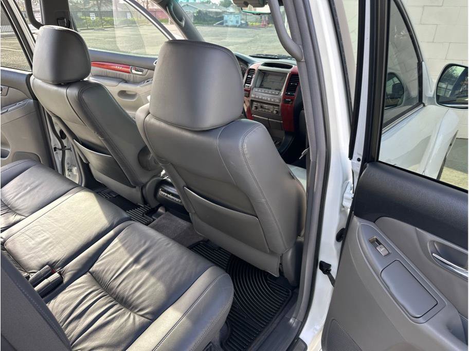 Used 2009 Lexus GX 470 image 34