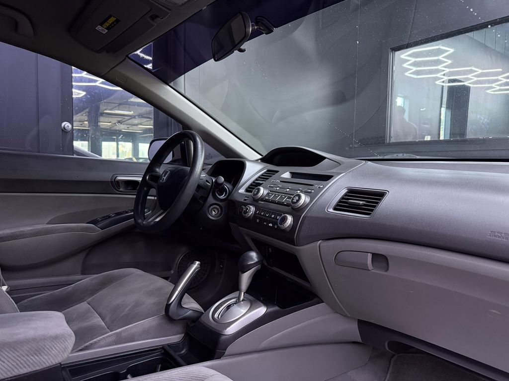 Used 2011 Honda Civic LX image 25