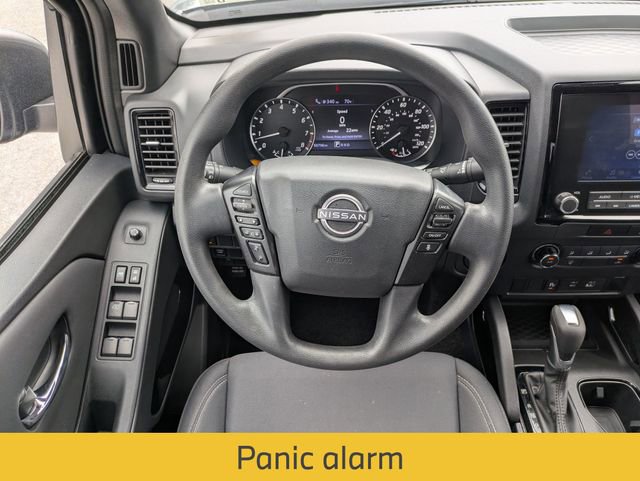 Used 2023 Nissan Frontier SV w/ Midnight Edition Package image 17