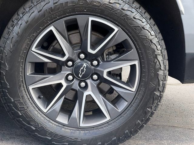 Used 2021 Chevrolet Tahoe Z71 w/ Z71 Signature Package image 10