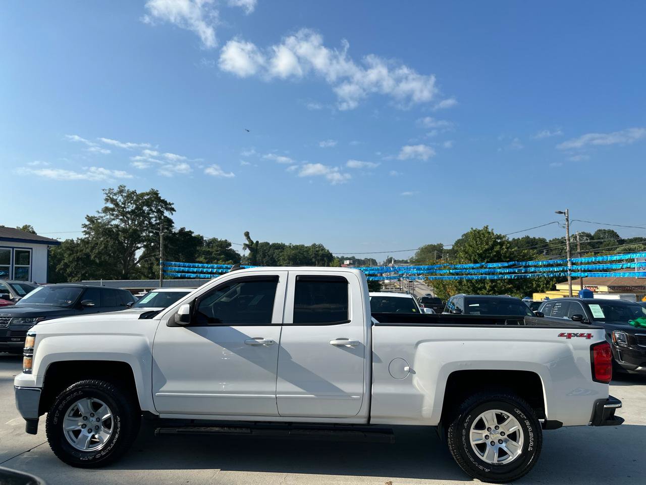 Used 2015 Chevrolet Silverado 1500 LT w/ All Star Edition AWD/4WD image 4