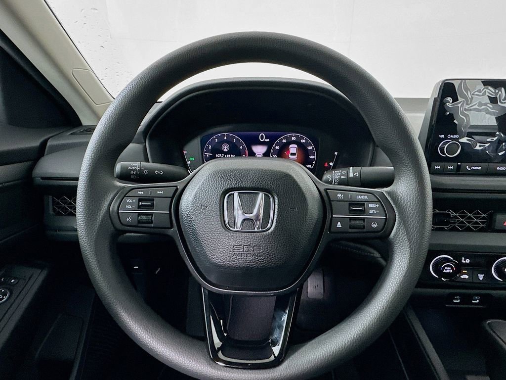 Used 2025 Honda Accord LX image 18