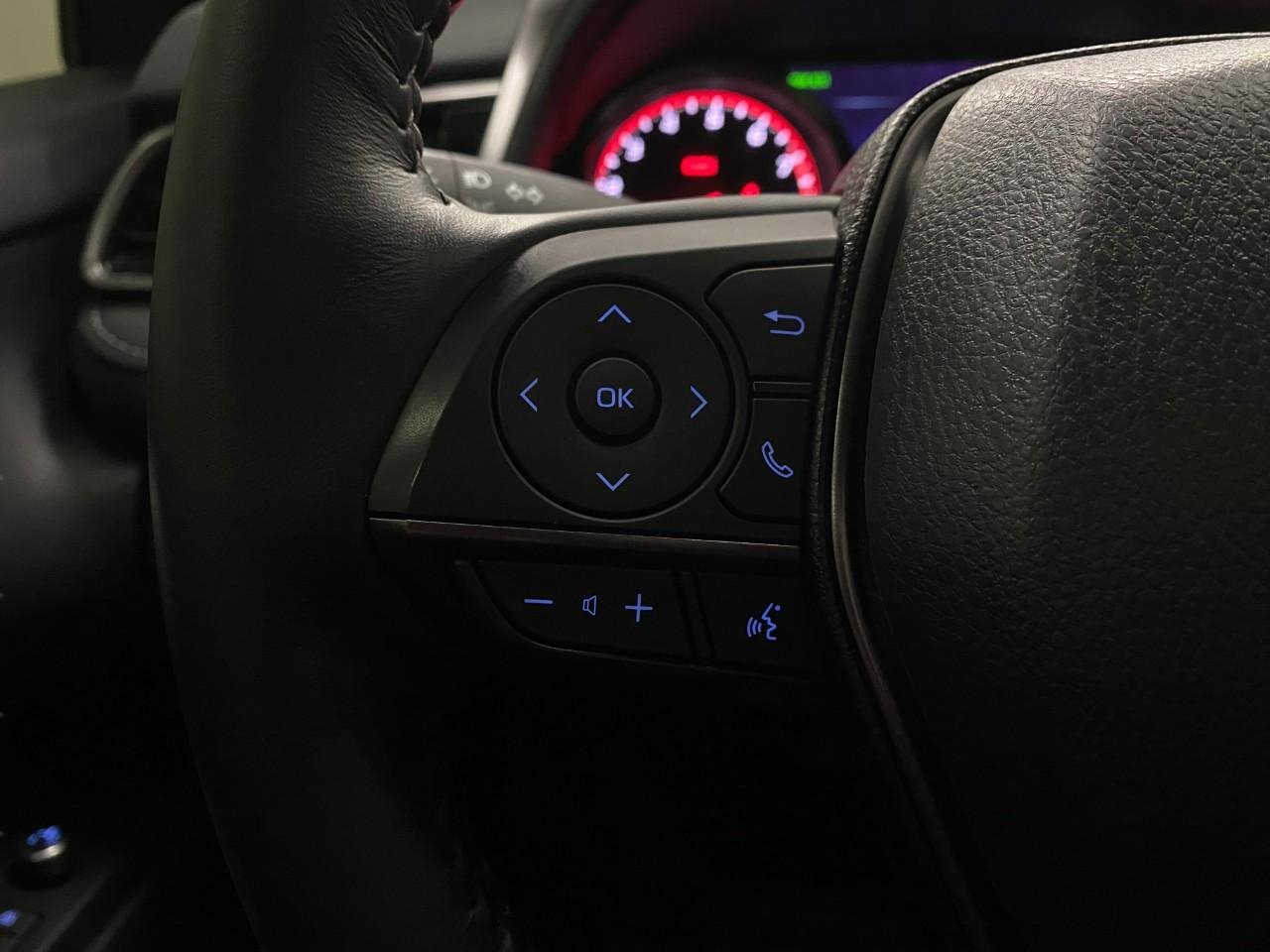 Used 2024 Toyota Camry XSE w/ Navigation Package FWD image 16
