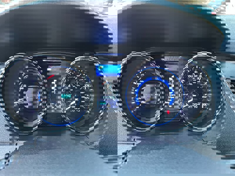 Used 2014 Hyundai Sonata Limited w/ Panoramic Sunroof Package 02 image 18