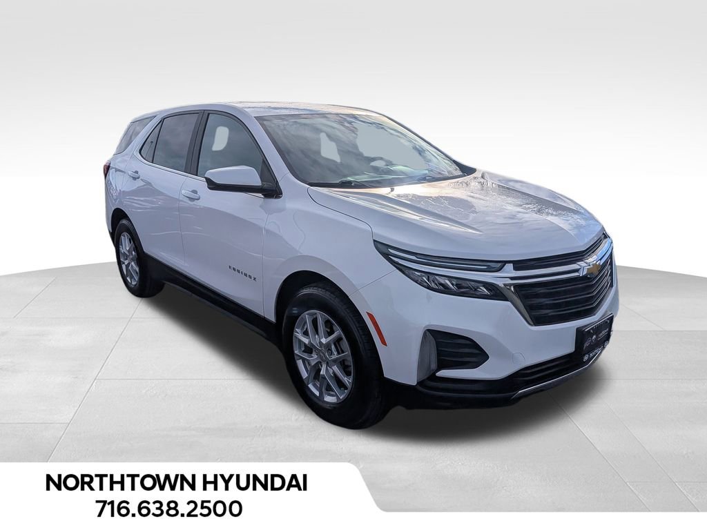 Used 2022 Chevrolet Equinox LT image 2