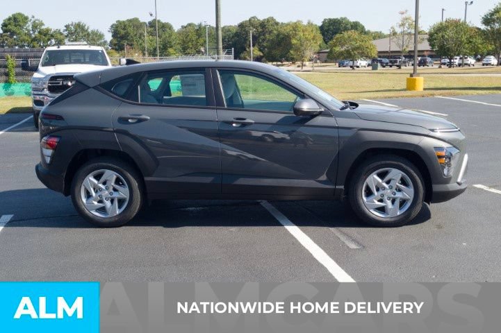 Used 2026 Hyundai Kona SE FWD image 4