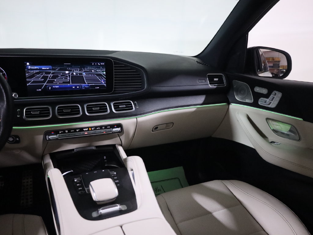 Used 2025 Mercedes-Benz GLS 450 4MATIC w/ AMG Line Exterior image 51