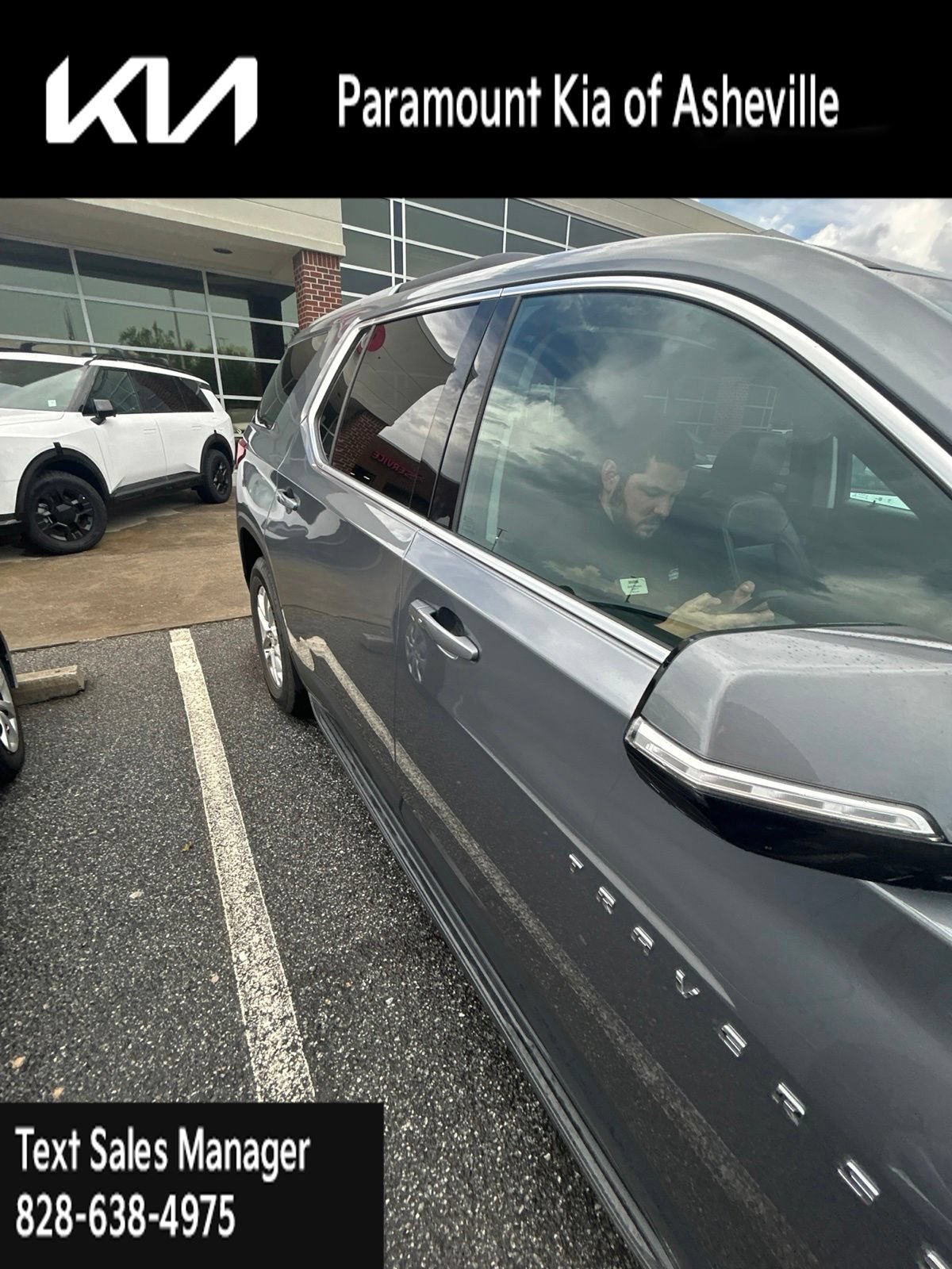 Used 2018 Chevrolet Traverse LT AWD/4WD image 15