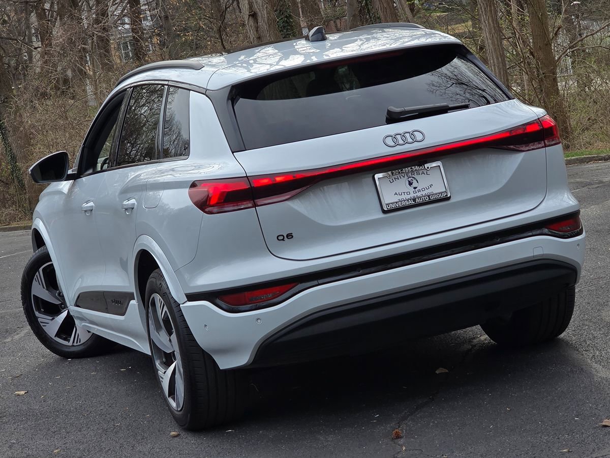 Used 2025 Audi Q6 e-tron Premium Plus AWD/4WD image 66