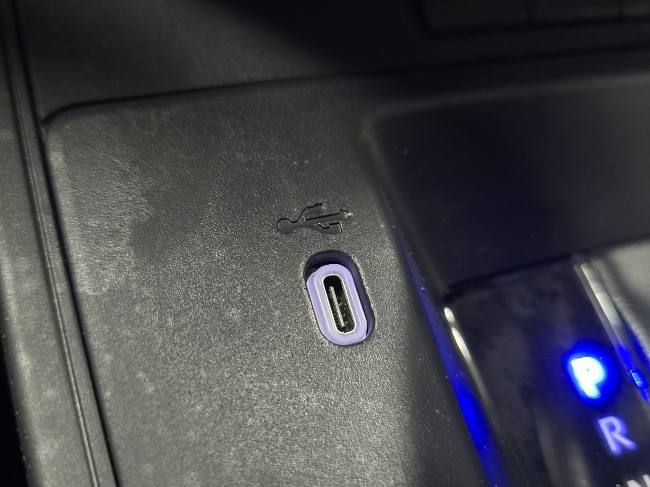 New 2026 Toyota Corolla Cross L image 27