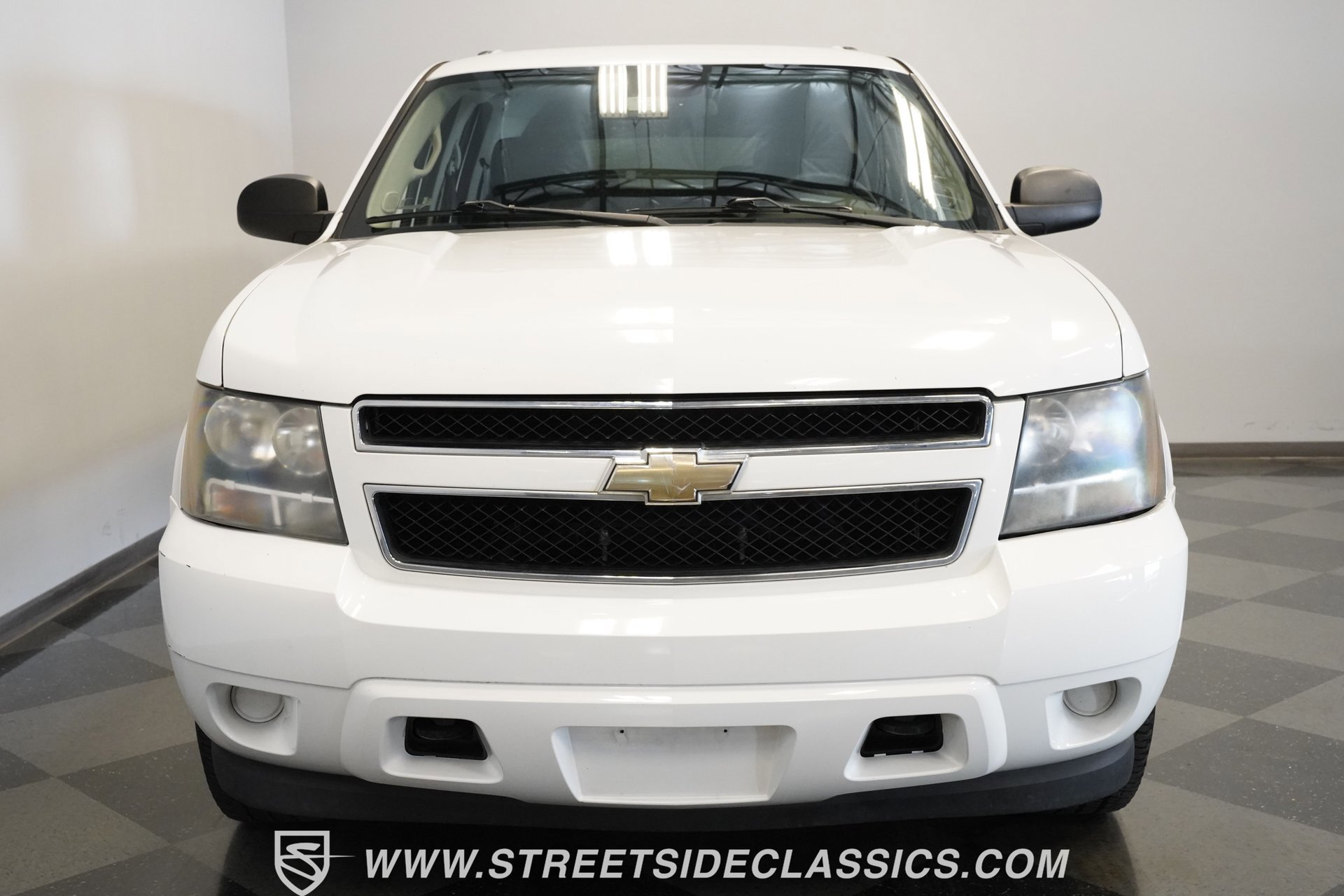 Used 2011 Chevrolet Suburban 2500 w/ Skid Plate Package image 22