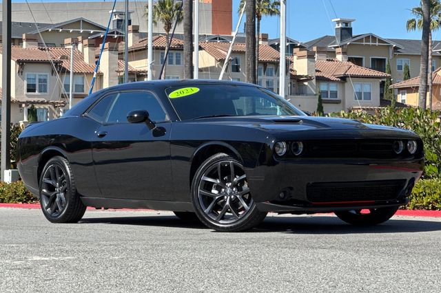 Used 2023 Dodge Challenger SXT w/ Blacktop Package RWD image 1