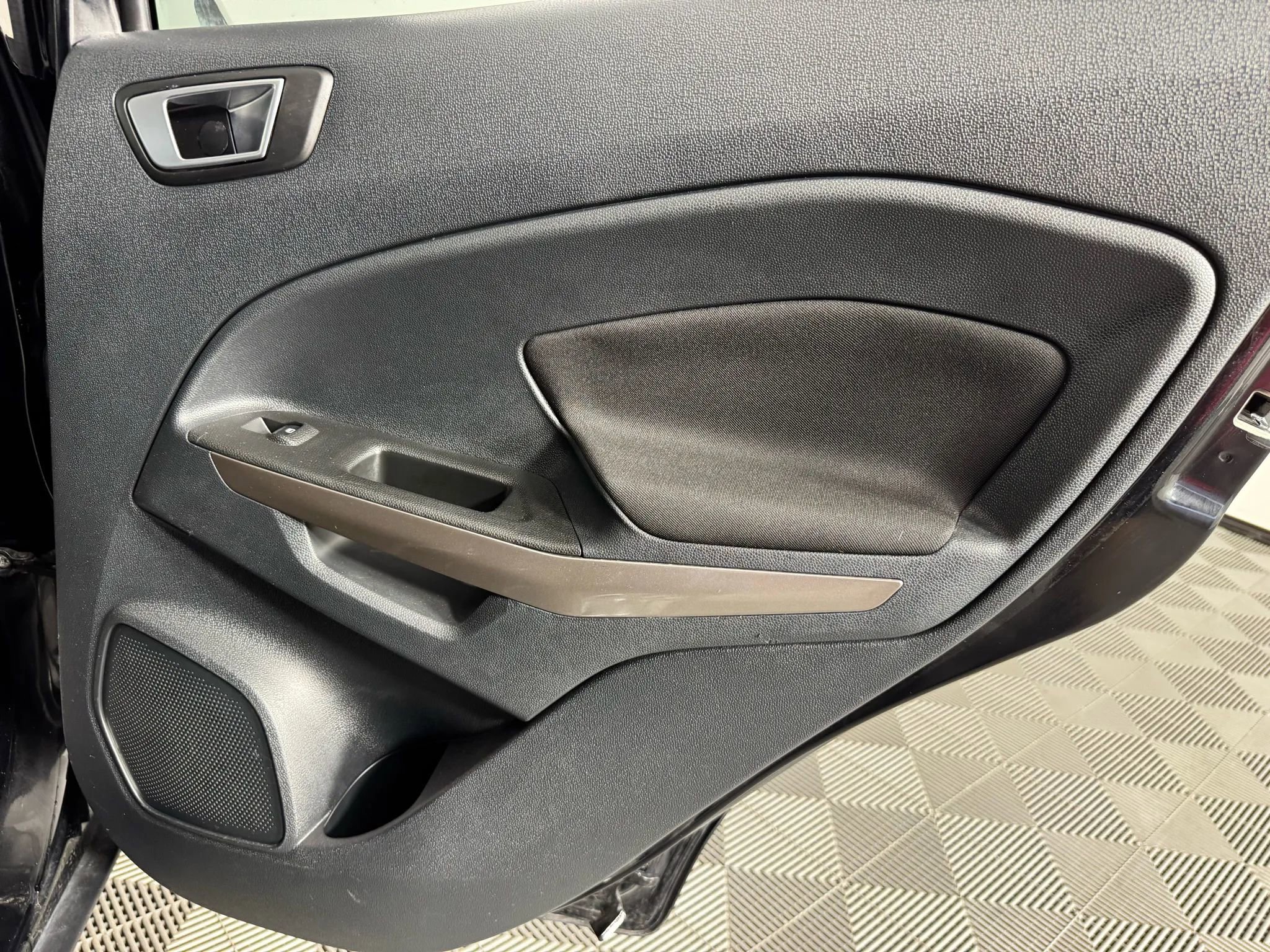 Used 2019 Ford EcoSport SE w/ SE Convenience Package AWD/4WD image 43